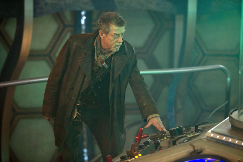 Illustration for article titled A smorgasbord of The Day of The Doctor pictures to start your day